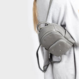 mini-sac-a-dos-femme-Olsen-gris-porte2