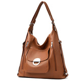 sac-a-main-sac-a-dos-levis-marron-34