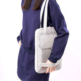 sac-bandouliere-ordinateur-Naomi-gris-porte-2