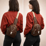 sacoche-banane-femme-valentina-marron-fonce-porte